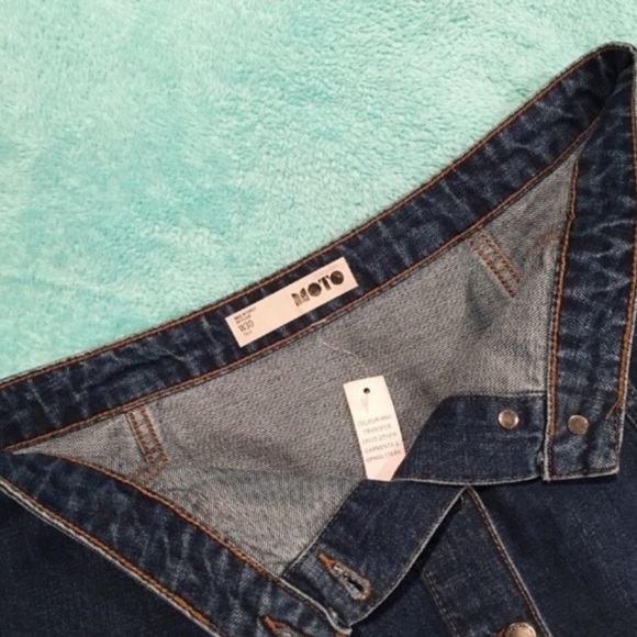 Topshop denim mini skirt - Picture 3 of 6